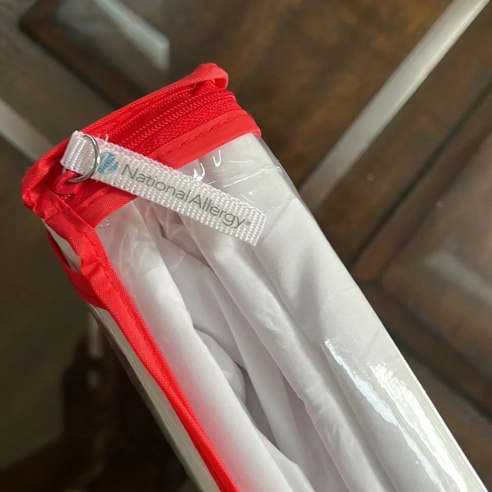 Allergen and Bed Bug Proof Mattress Cover.